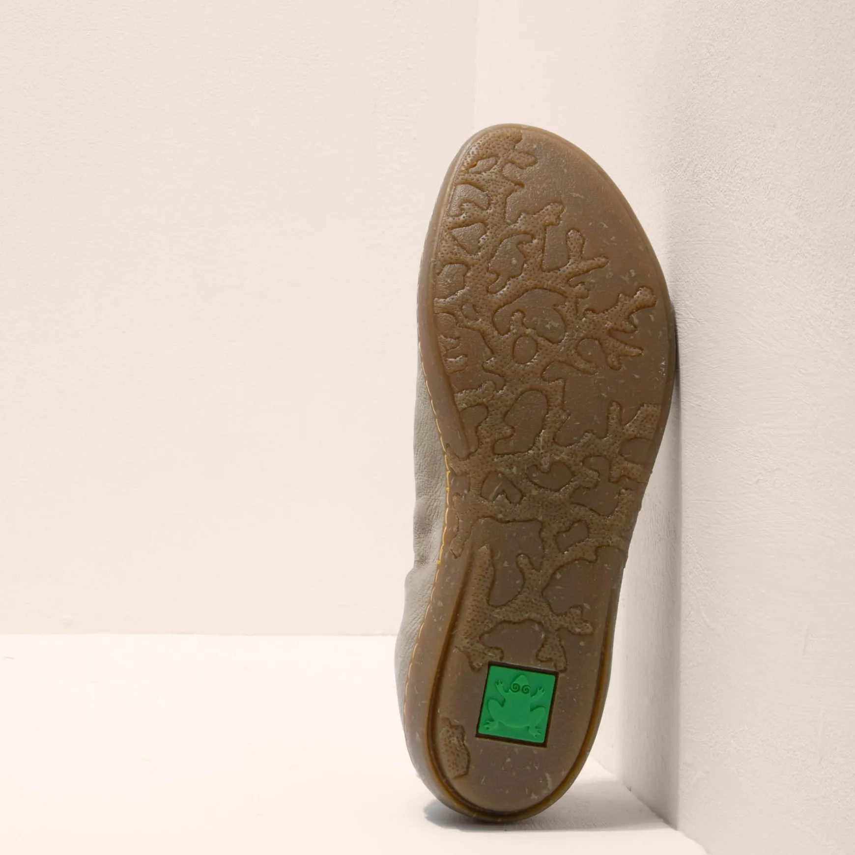 Women El Naturalista Ballerinas|5300 CORAL