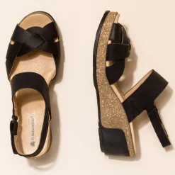 Women El Naturalista Sandals|5008 LEAVES