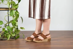 Women El Naturalista Sandals|5008 LEAVES