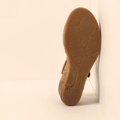 Women El Naturalista Sandals|5001 LEAVES