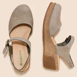 Women El Naturalista Sandals|5001 LEAVES