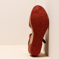 Women El Naturalista Sandals|5001 LEAVES