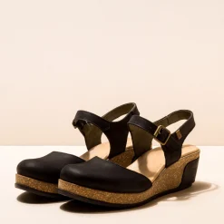 Women El Naturalista Sandals|5001 LEAVES