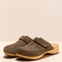 Women El Naturalista Clogs|5834 SHOKUNIN