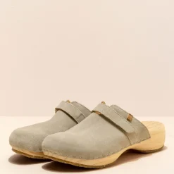 Women El Naturalista Clogs|5834 SHOKUNIN