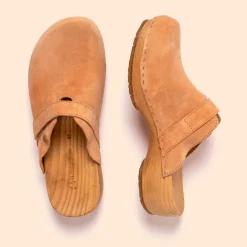 Women El Naturalista Clogs|5834 SHOKUNIN