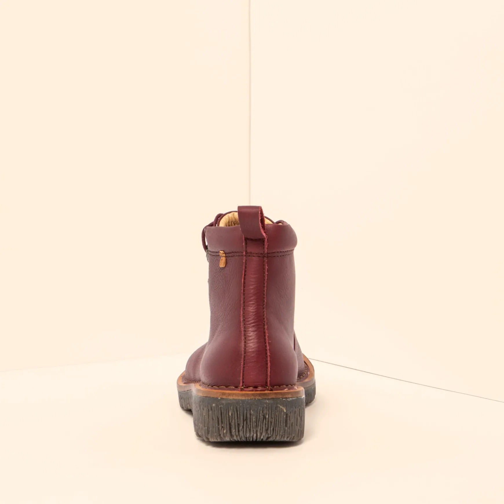 Women El Naturalista Ankle Boots|5583 VOLCANO