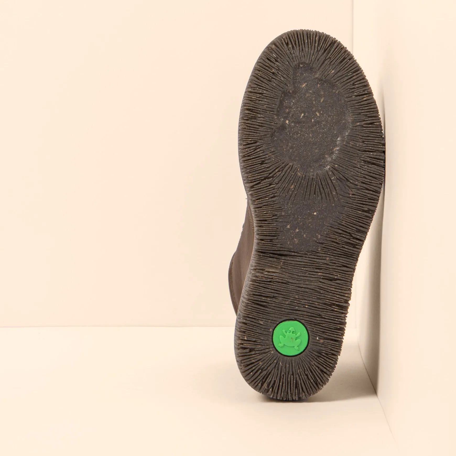 Women El Naturalista Ankle Boots|5583 VOLCANO