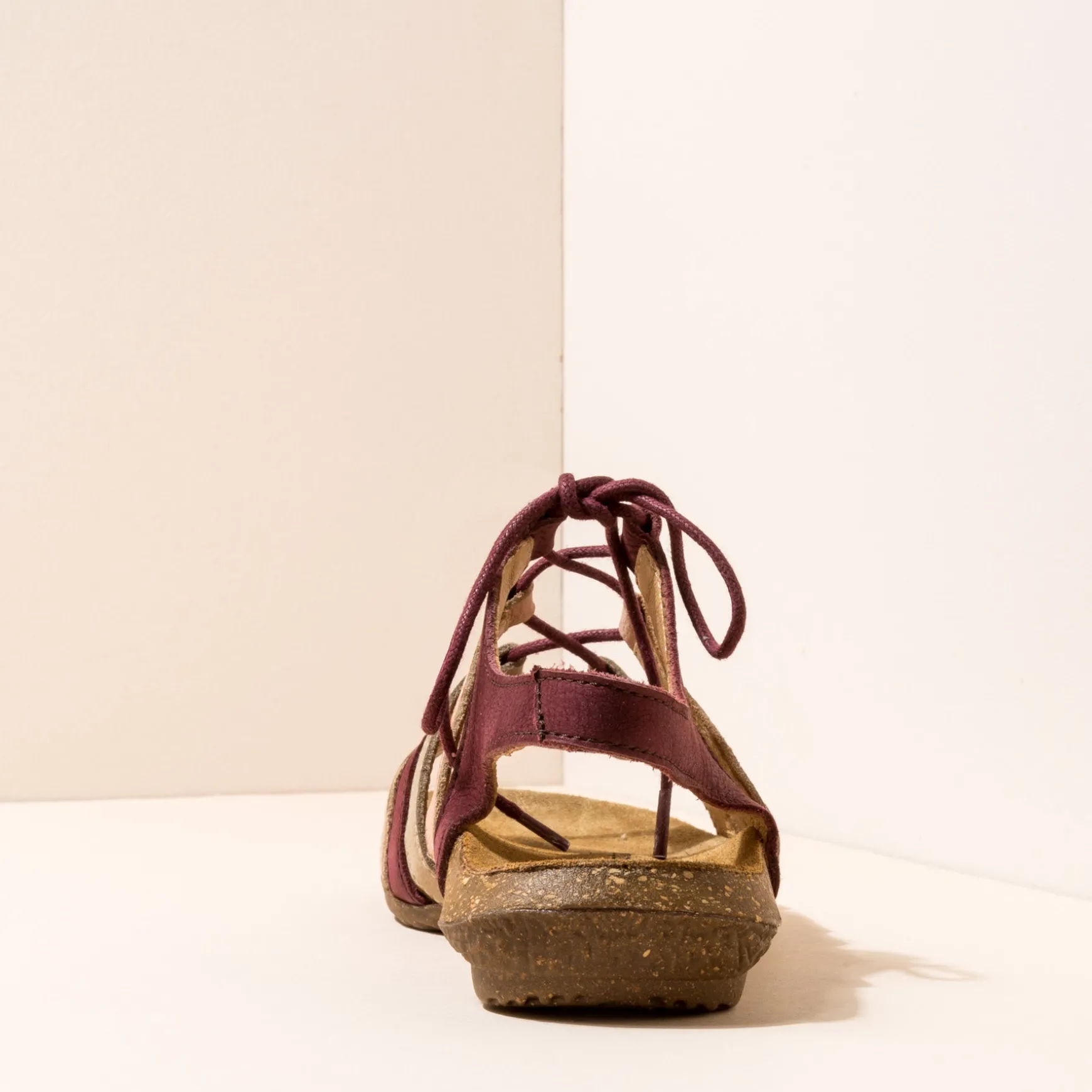 Women El Naturalista Sandals|5069 WAKATAUA