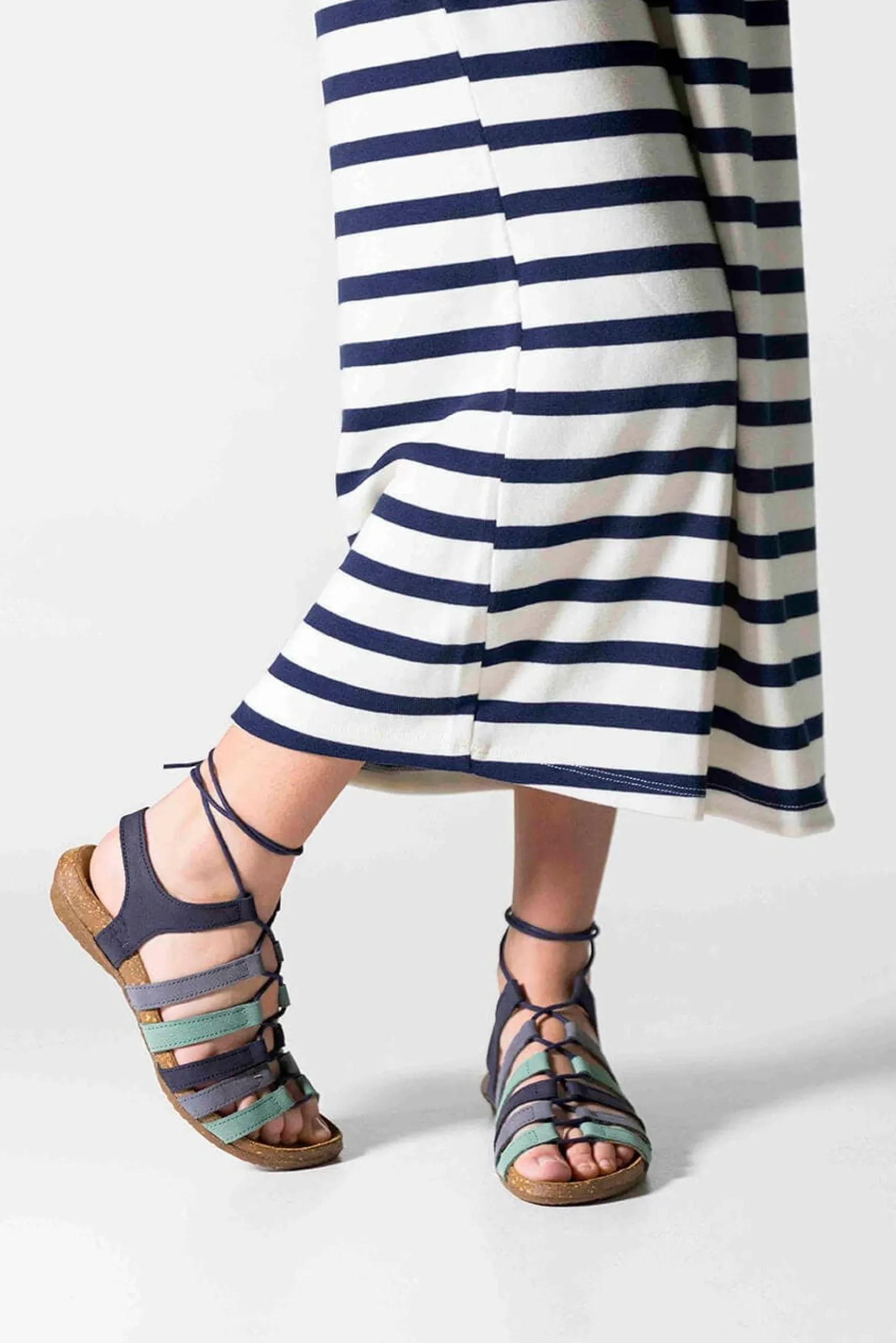 Women El Naturalista Sandals|5069 WAKATAUA