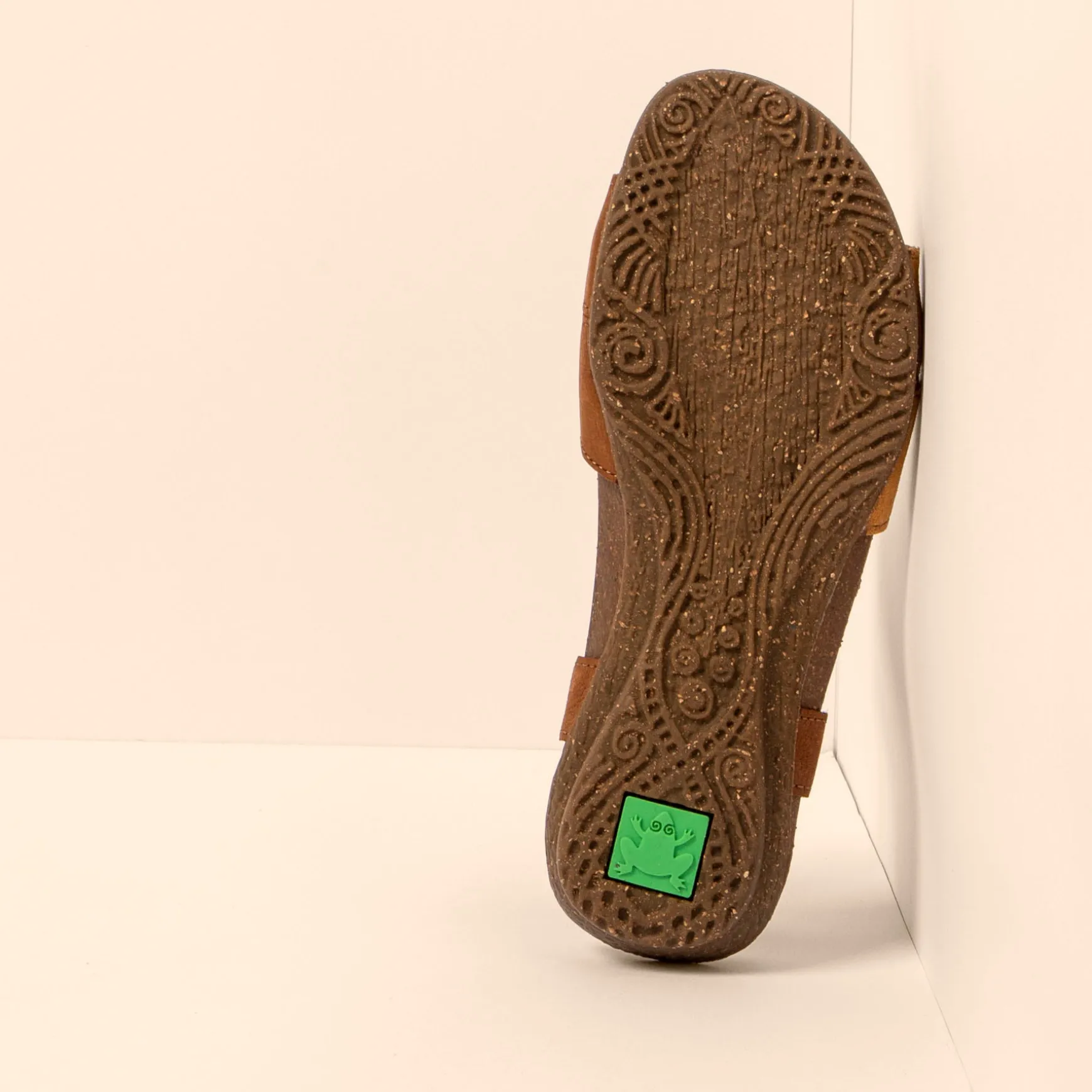 Women El Naturalista Sandals|5557 WAKATAUA