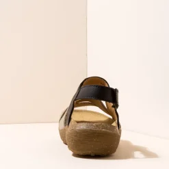 Women El Naturalista Sandals|5702 WAKATIWAI